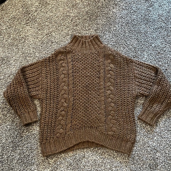 Universal Thread Women's Brown Mock Turtleneck Pullover Sweater - XS - Picture 1 of 8